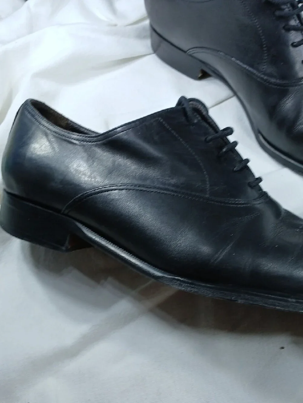 To Boot Black Leather Cap-Toe Oxfords